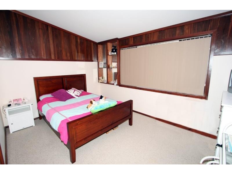 11 Church Street, North Dandalup WA 6207