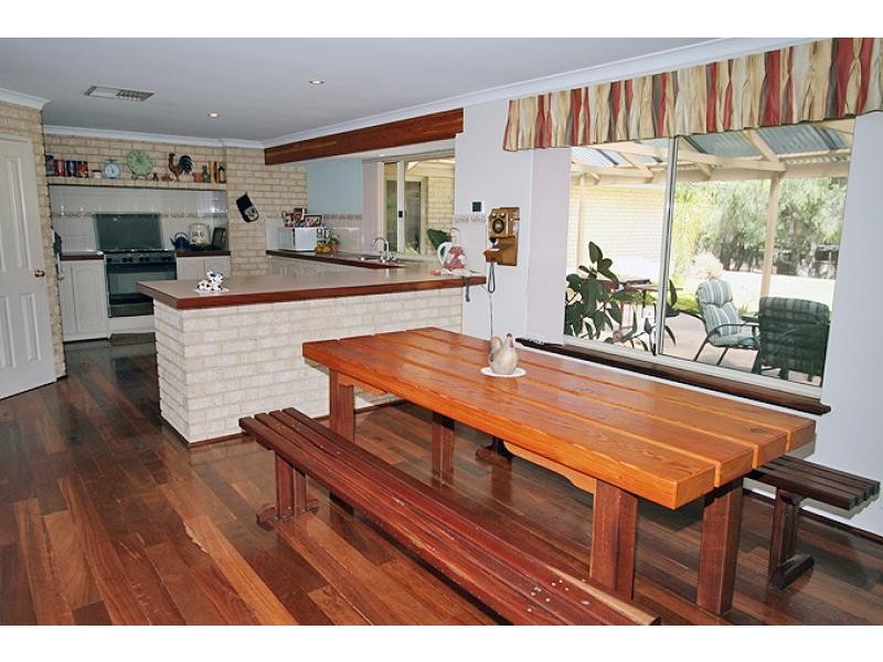 131 Clifton Downs Road, Lake Clifton WA 6215