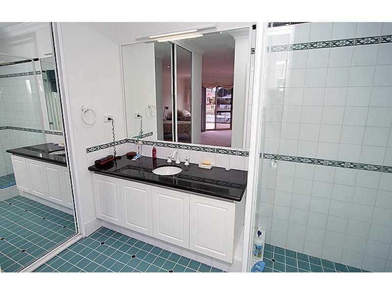 9 Quayside Close, Halls Head WA 6210