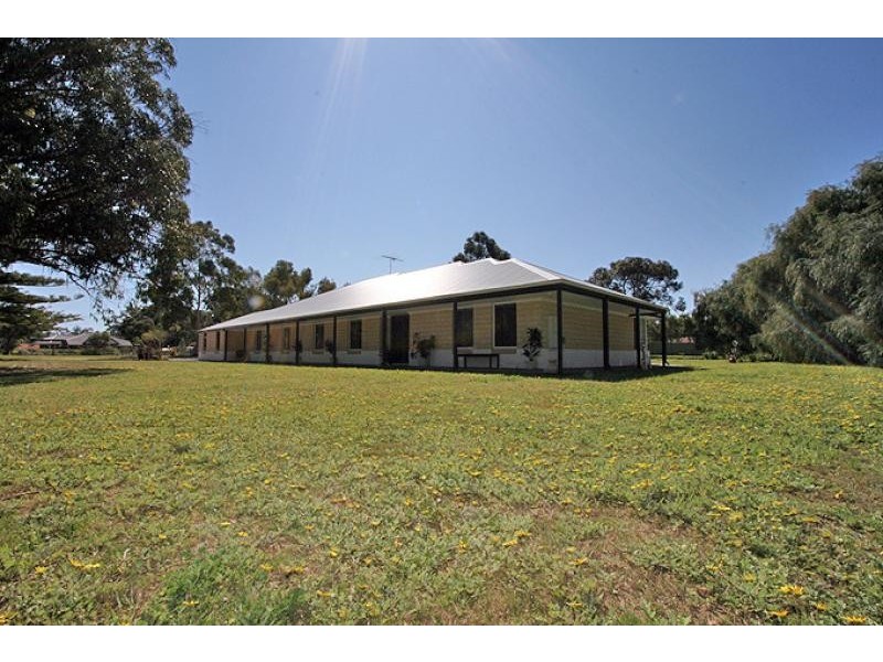 29 Balwina Road, Greenfields WA 6210
