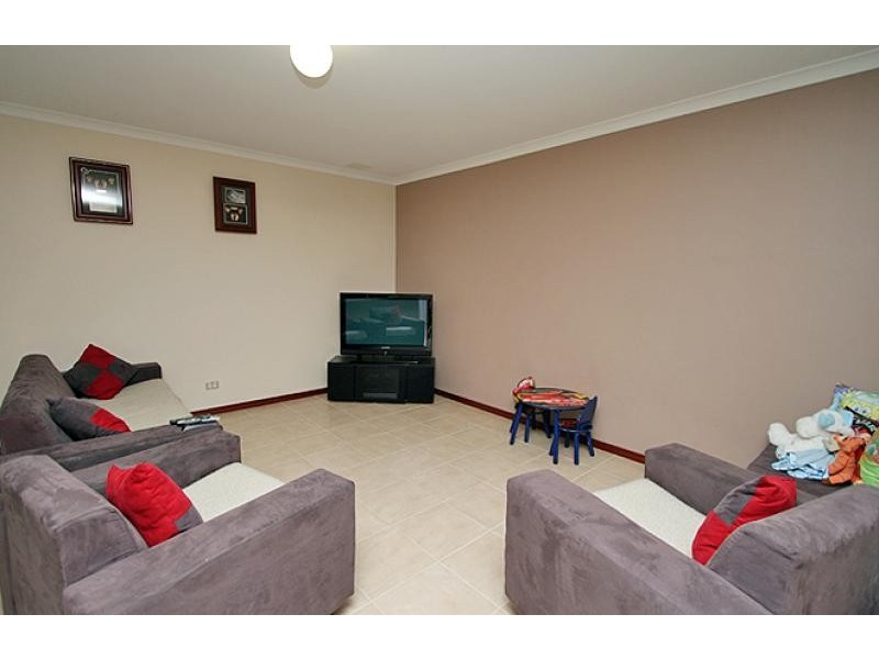 19 Cimarron Edge, Meadow Springs WA 6210