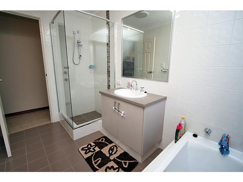 19 Cimarron Edge, Meadow Springs WA 6210