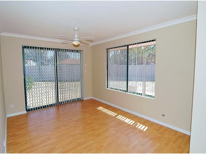 5 Gollan Place, Coodanup WA 6210