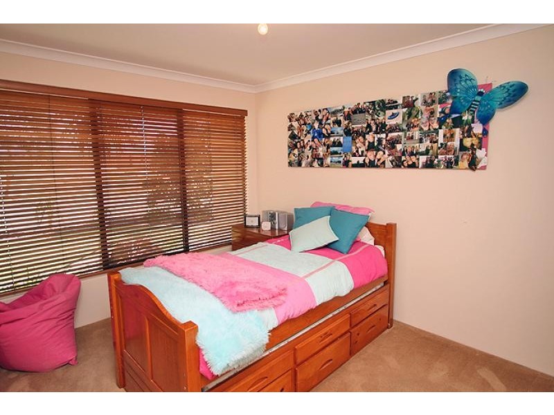 8 Karon Vista, Halls Head WA 6210