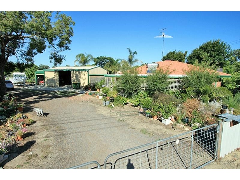 1 Duke Street, Wannanup WA 6210