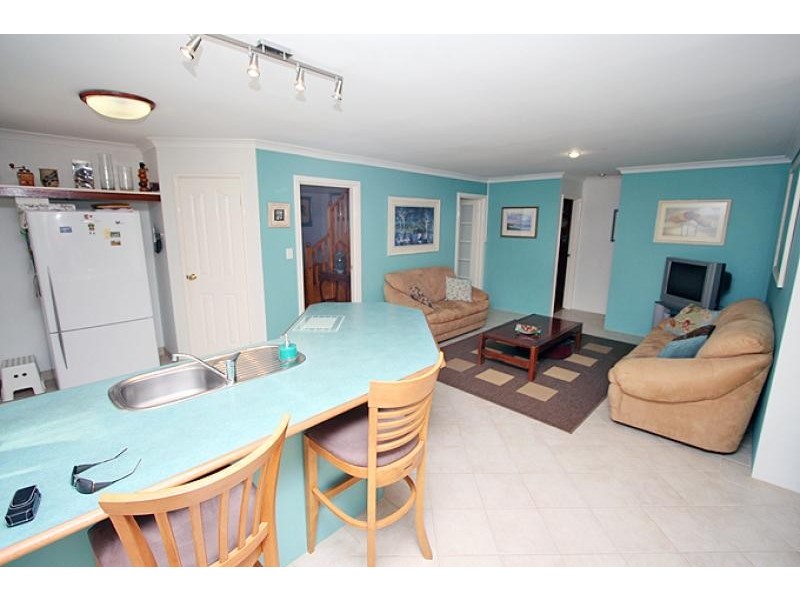 9 Pennington Gardens, Erskine WA 6210