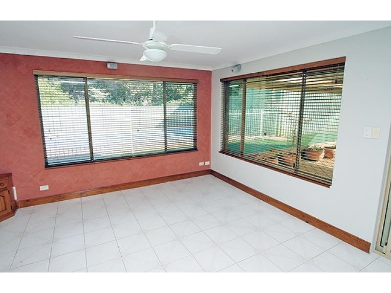 42 Clydesdale Drive, Greenfields WA 6210