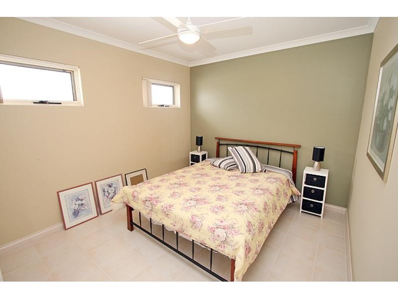 6 Hope Gardens, Madora Bay WA 6210