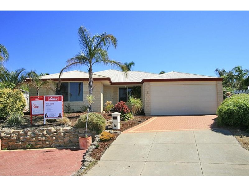 4 Selloa Court, Halls Head WA 6210