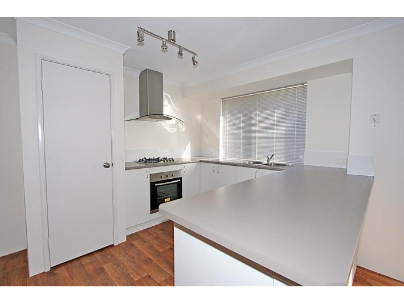 15 Karak Road, Wannanup WA 6210