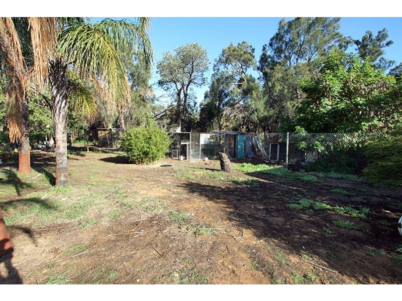 54 Woodland Parade, Stake Hill WA 6210