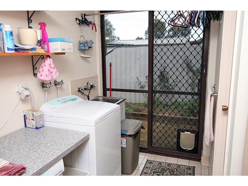 3 Yorrell Place, Halls Head WA 6210