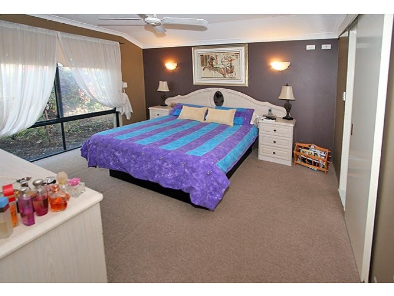 63 Templetonia Promenade, Halls Head WA 6210