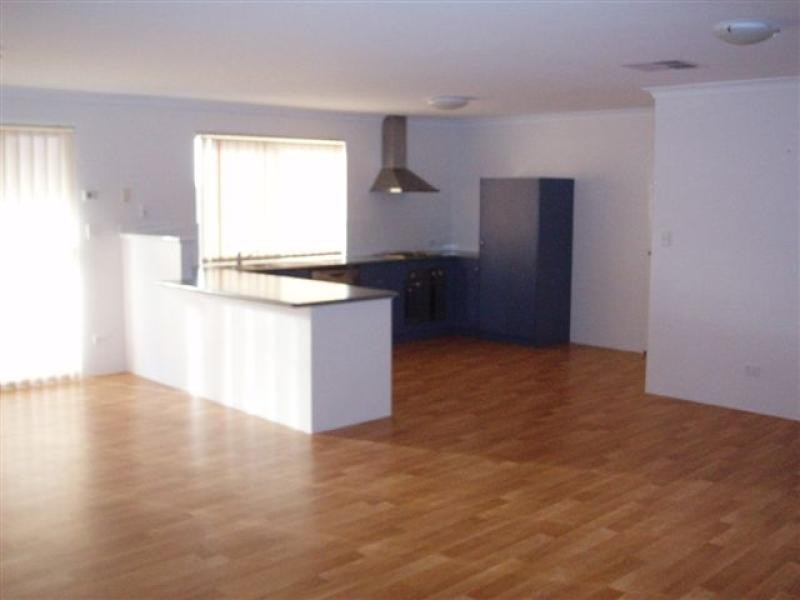 31 Bibbulmun Meander, Ravenswood WA 6208