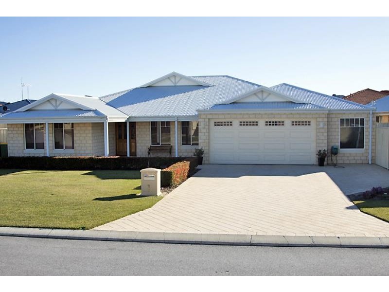 1 Harvest Chase, Madora Bay WA 6210