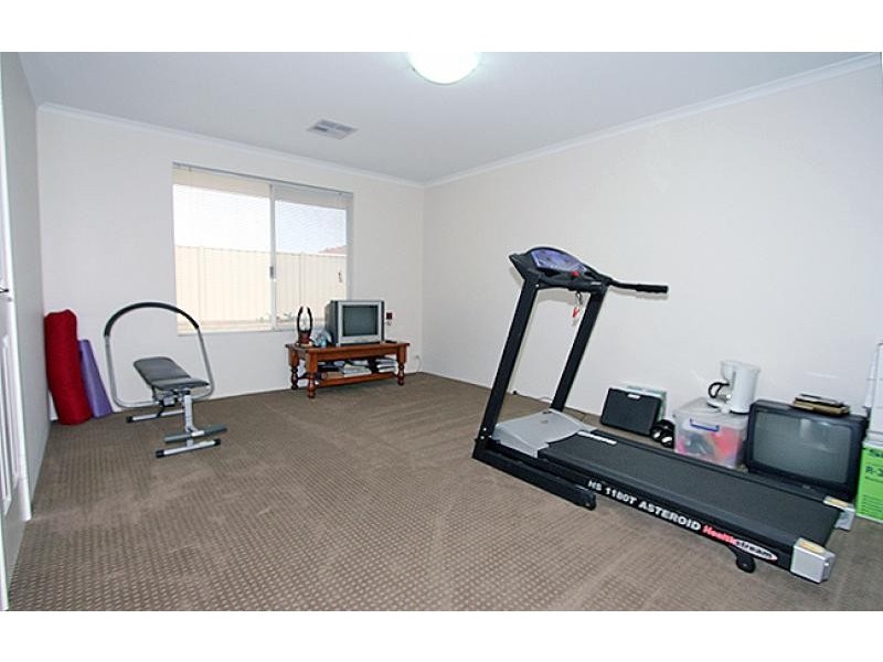 1 Harvest Chase, Madora Bay WA 6210