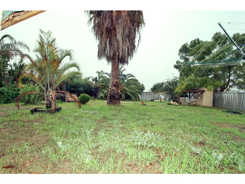 2 Chambon Cove, Coodanup WA 6210