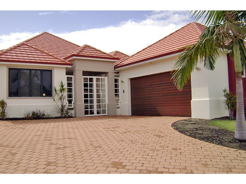 22 Nyari Court, Mandurah WA 6210