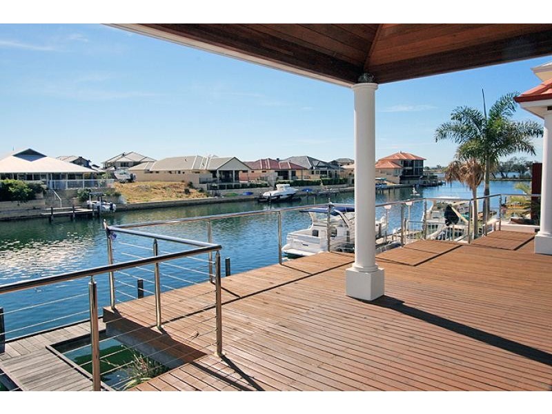 22 Nyari Court, Mandurah WA 6210