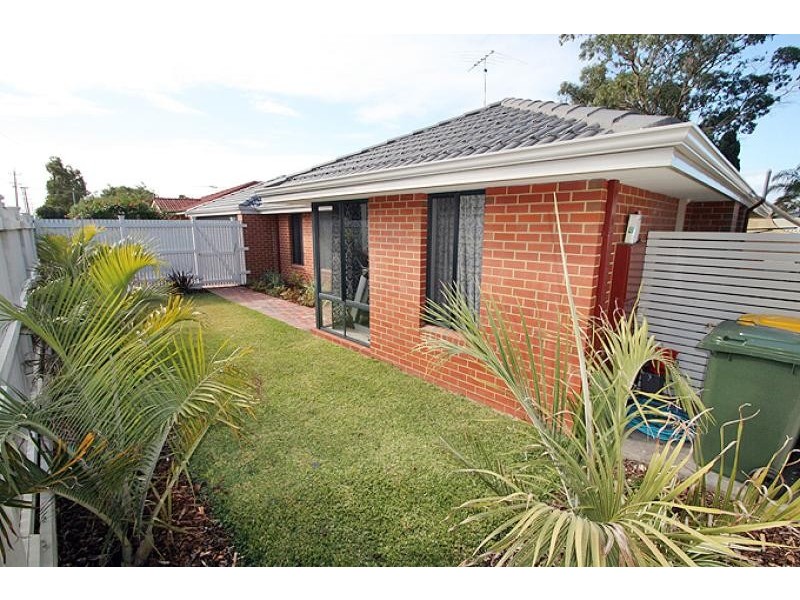 2a Coolibah Avenue, Mandurah WA 6210