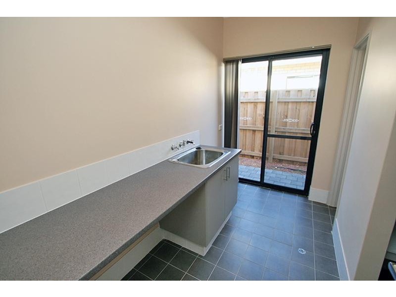 7 Scarab Court, Halls Head WA 6210