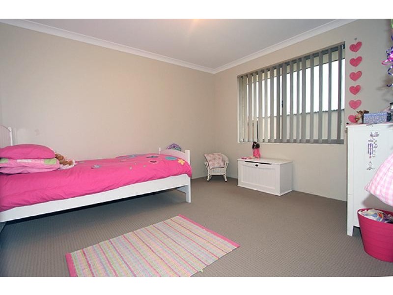 7 Tectona Way, Halls Head WA 6210