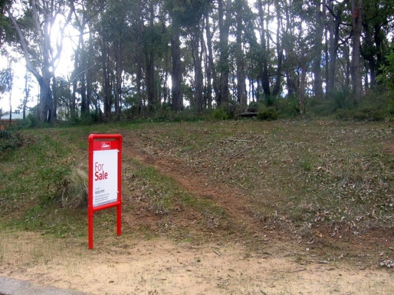 33 Lyons Road, Waroona WA 6215