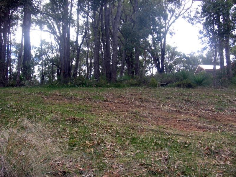 33 Lyons Road, Waroona WA 6215