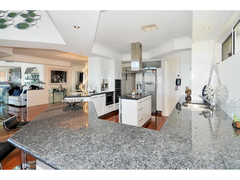 4 Orion Road, Mandurah WA 6210
