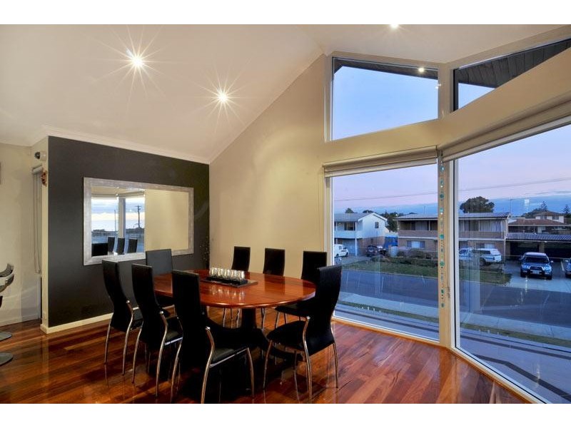 4 Orion Road, Mandurah WA 6210