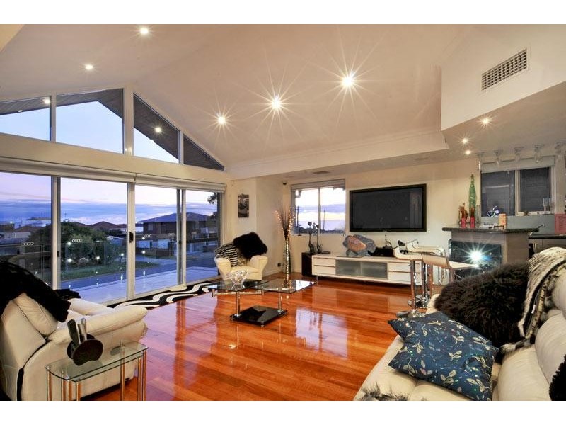 4 Orion Road, Mandurah WA 6210