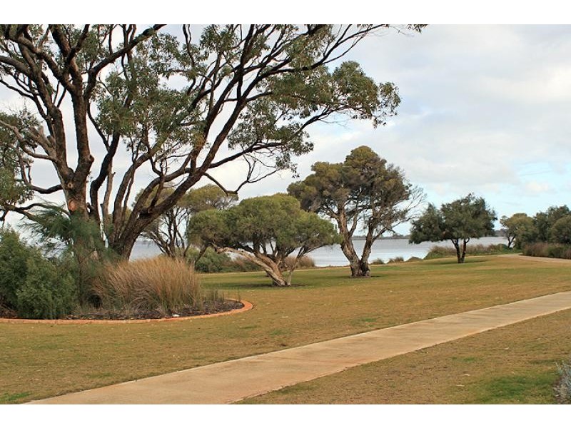 58 Enterprise Avenue, Falcon WA 6210