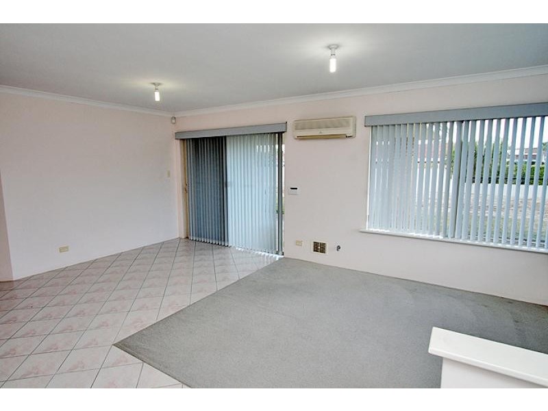 15 Mekong Way, Greenfields WA 6210