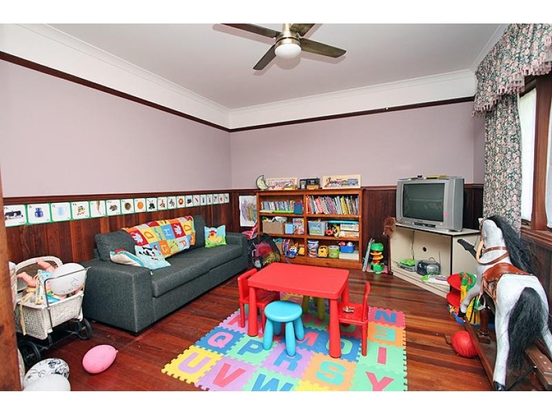 54 Railway Avenue, North Dandalup WA 6207