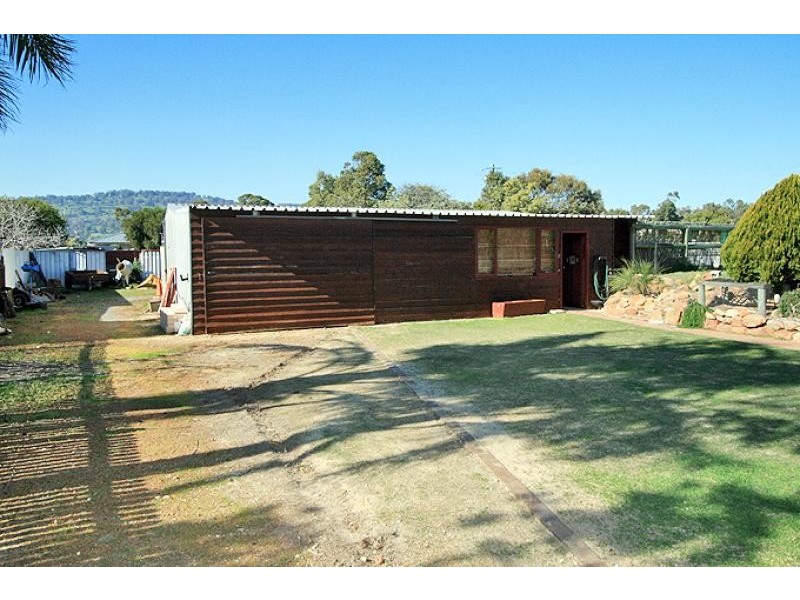 54 Railway Avenue, North Dandalup WA 6207