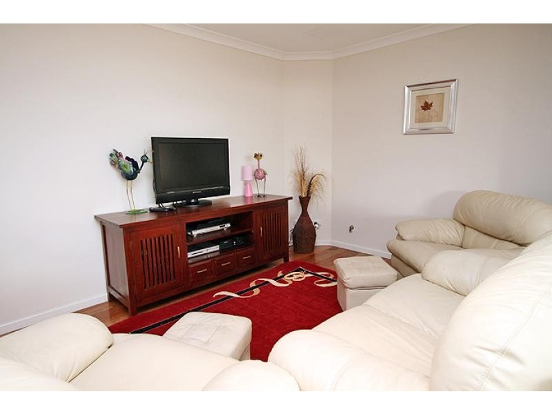 7 Sandbridge Way, Meadow Springs WA 6210