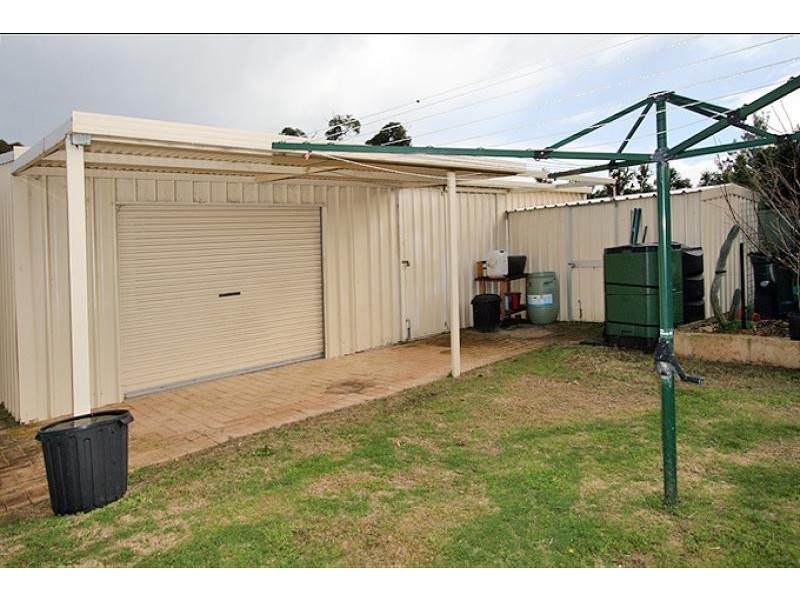 13 Dalewood Gardens, Meadow Springs WA 6210