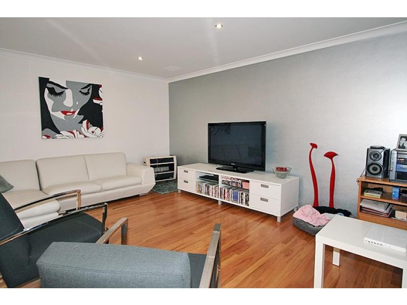 81 Carissa Turn, Halls Head WA 6210