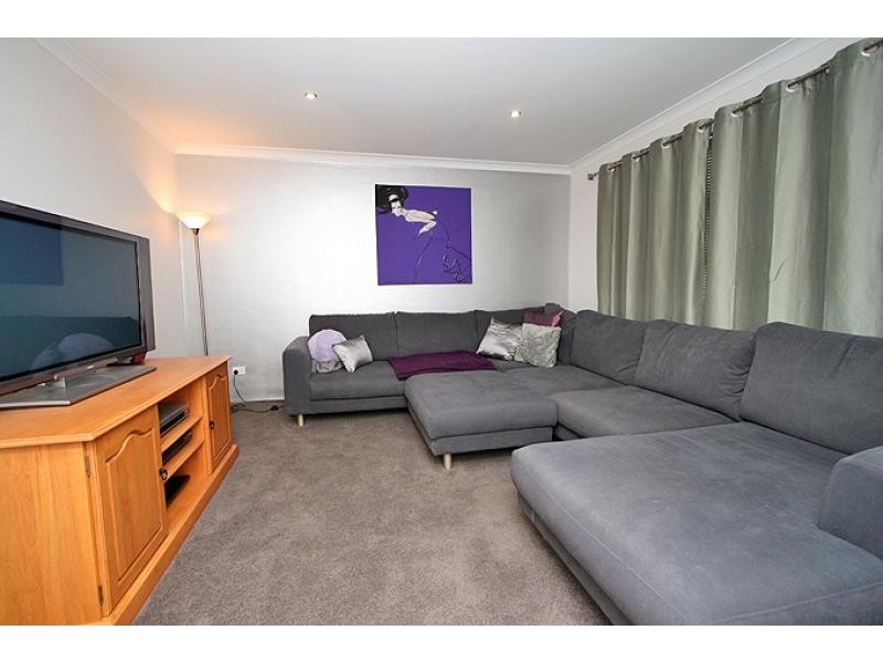 81 Carissa Turn, Halls Head WA 6210