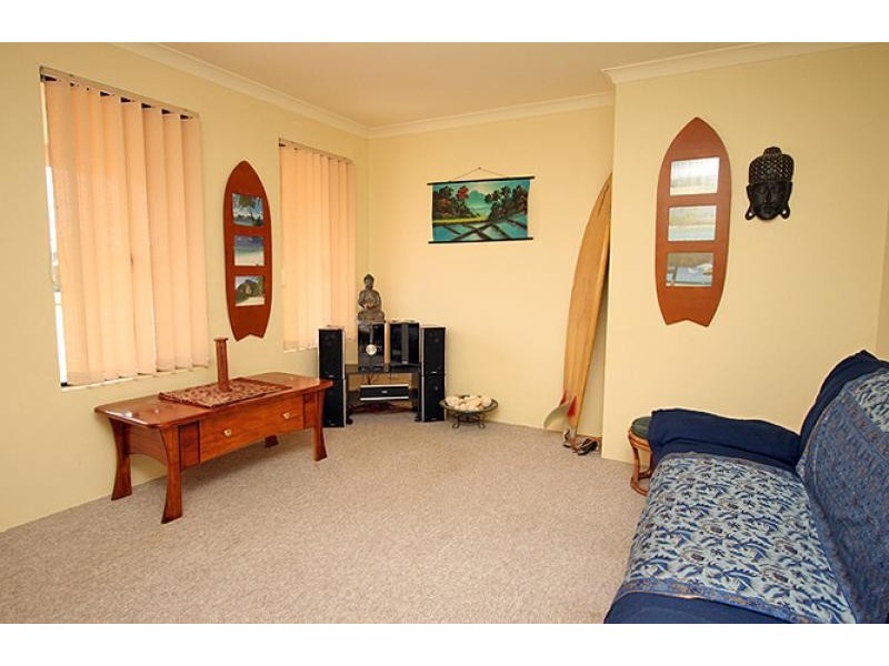 17 Kruger Loop, South Yunderup WA 6208