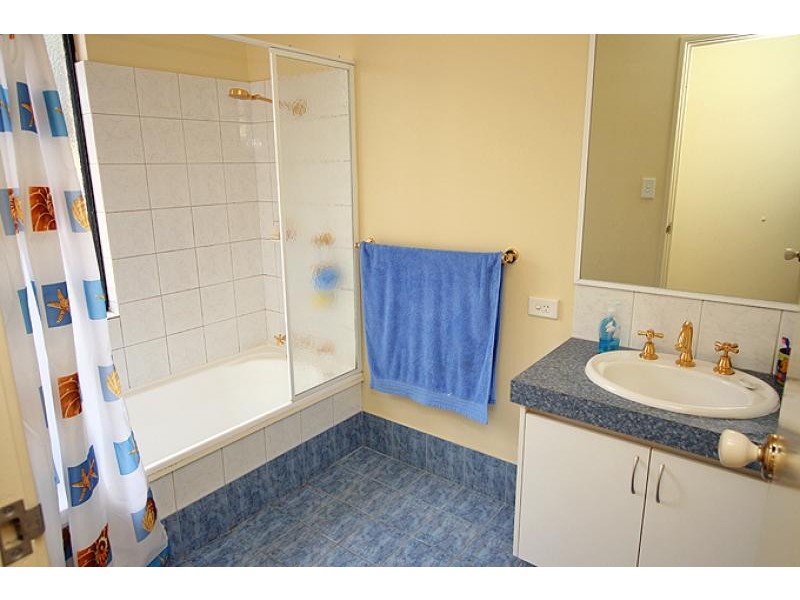 17 Kruger Loop, South Yunderup WA 6208