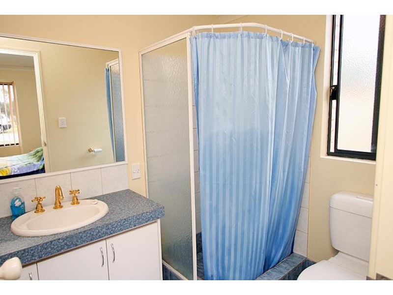 17 Kruger Loop, South Yunderup WA 6208