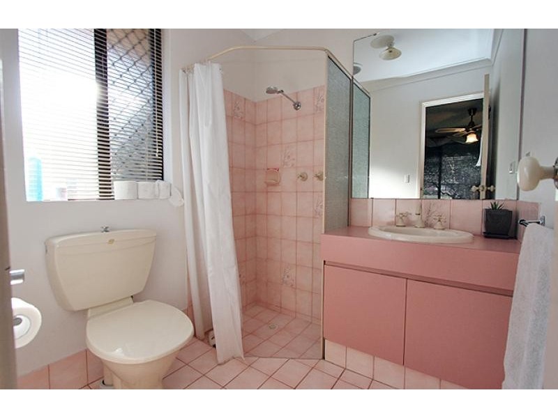 12 Oakdale Close, Halls Head WA 6210