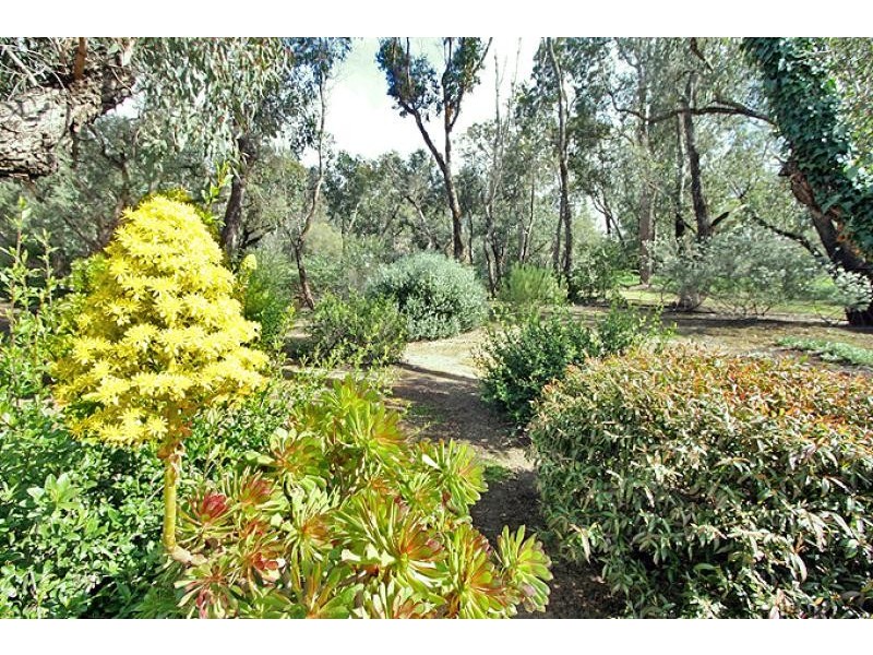 1989 Lakes Road, North Dandalup WA 6207