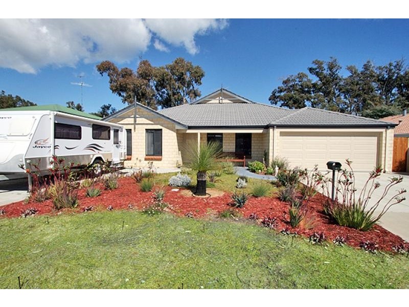 9 Pinkett Close, Dawesville WA 6211