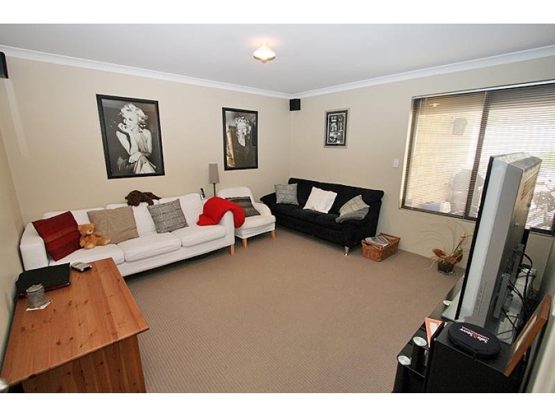 9 Pinkett Close, Dawesville WA 6211