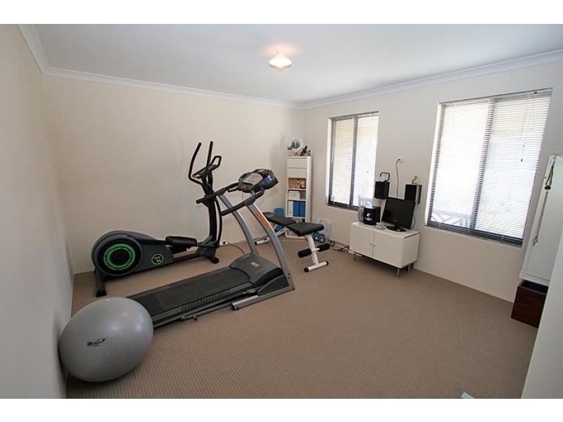 9 Pinkett Close, Dawesville WA 6211