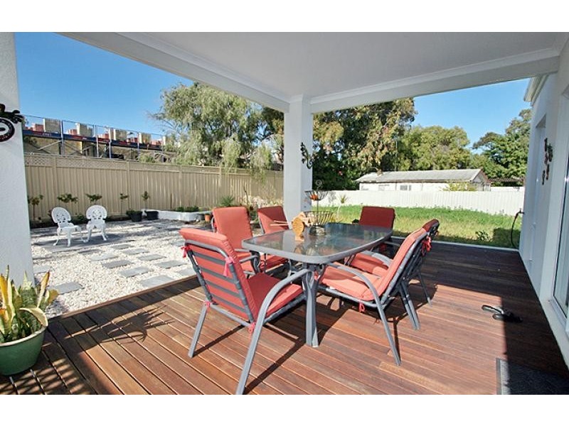 10a Clyde Place, Mandurah WA 6210
