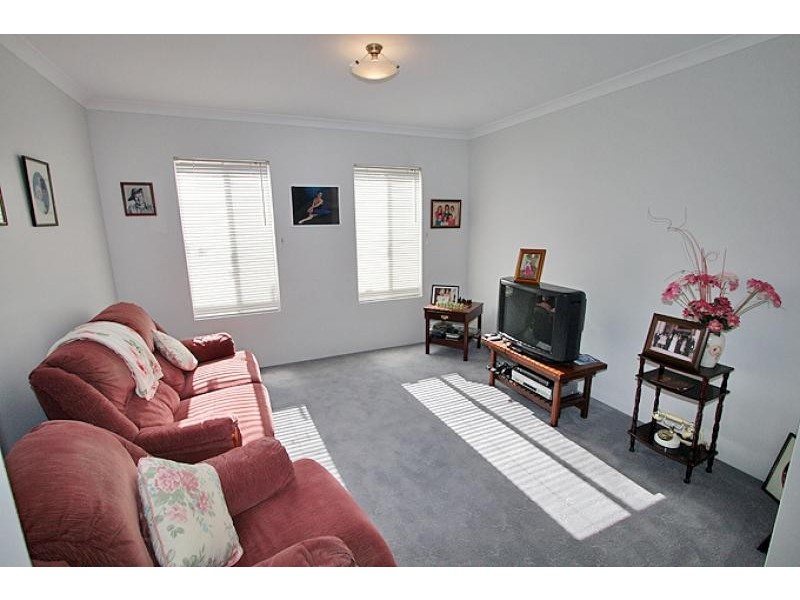 10a Clyde Place, Mandurah WA 6210