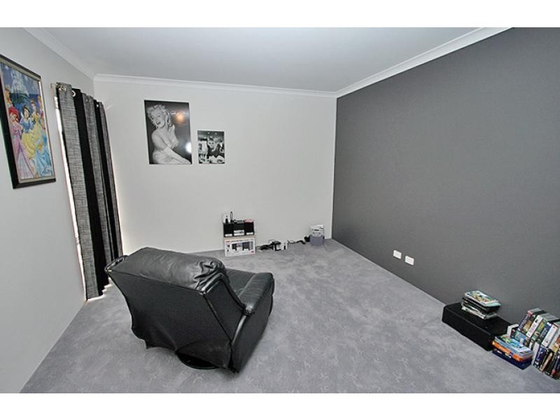 10a Clyde Place, Mandurah WA 6210